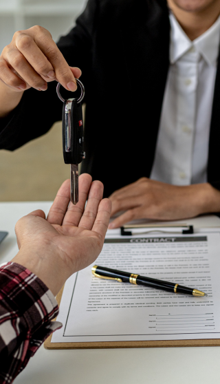 Envoi automatique d'enquêtes et de suivi de la satisfaction clients d'un service de location de véhicules